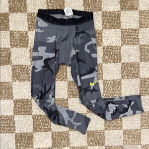 Nike Kids Camo Leggings - Gray